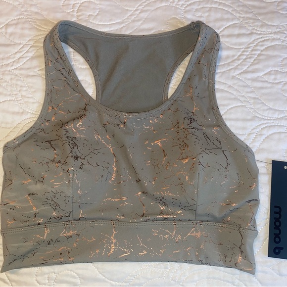 Athletic Wear Set - Picture 3 of 8